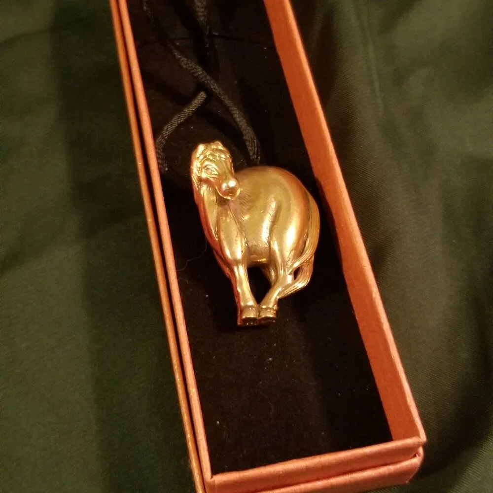 Horse pendant necklace, NWOT - Picture 3 of 5